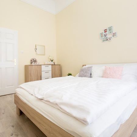 Bpm: Dob70 Classic Apartment In Downtown Budapest Phòng bức ảnh