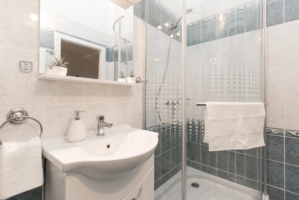 Bpm: Dob70 Classic Apartment In Downtown Budapest Phòng bức ảnh